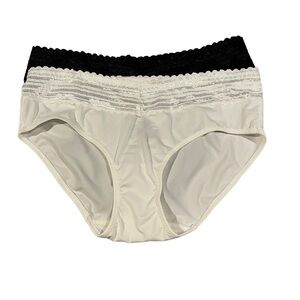 Warner's No Muffin Top Hipster Lace Panties Underwear 2 Pack  NWOT